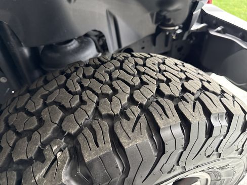 Used 2024 Jeep Wrangler Unlimited Rubicon w/ Safety Group AWD/4WD image 11