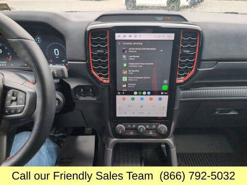 Used 2025 Ford Ranger Raptor AWD/4WD image 19