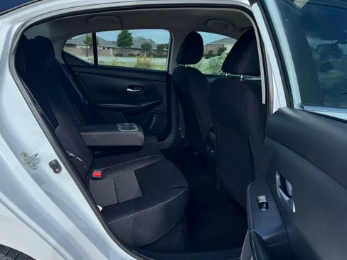 Used 2021 Nissan Sentra SV image 38