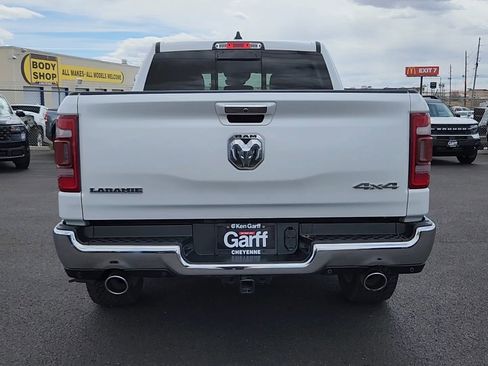 Used 2022 RAM 1500 Laramie AWD/4WD image 19