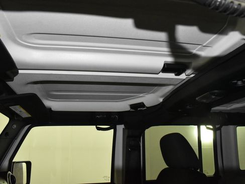 Used 2017 Jeep Wrangler Unlimited Sport w/ Quick Order Package 24S image 38