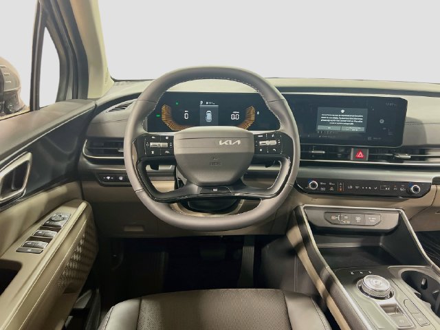 New 2027 Kia Carnival LXS FWD image 23