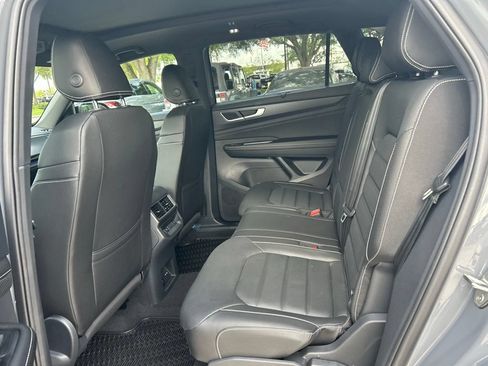 New 2026 Volkswagen Atlas Cross Sport SEL R-Line AWD/4WD image 50