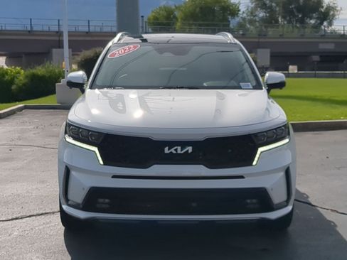 Used 2022 Kia Sorento SX Prestige w/ Panoramic Sunroof Package AWD/4WD image 8