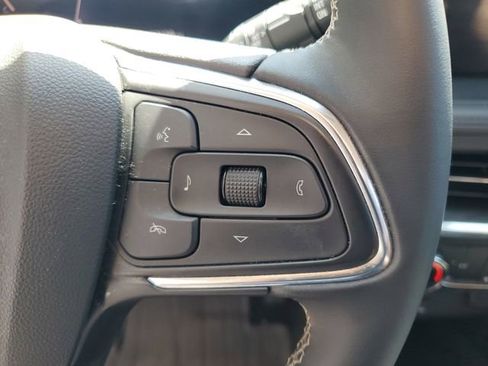 Used 2024 Buick Encore GX Preferred w/ Comfort Package FWD image 20