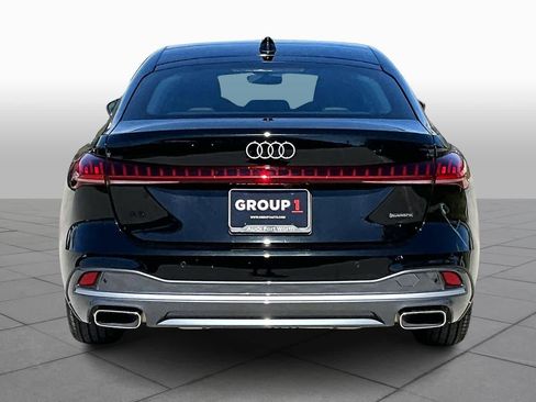 Used 2025 Audi A5 2.0T Premium Plus w/ Premium Plus AWD/4WD image 6