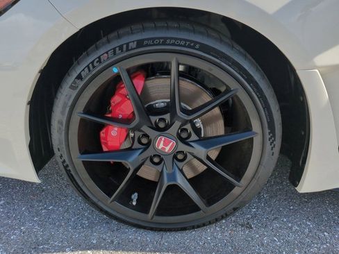 New 2025 Honda Civic Type R image 10