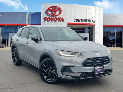 Used 2024 Honda HR-V Sport image 2