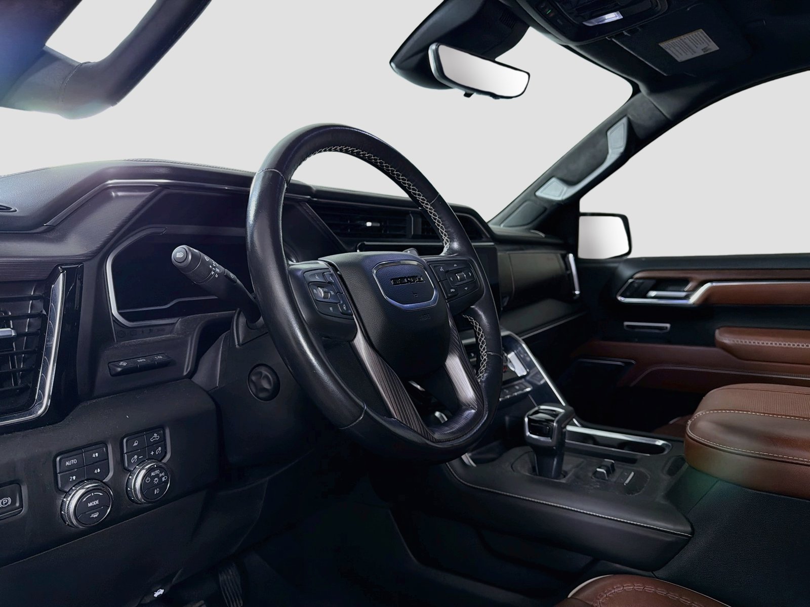Used 2023 GMC Sierra 1500 Denali Ultimate AWD/4WD image 10