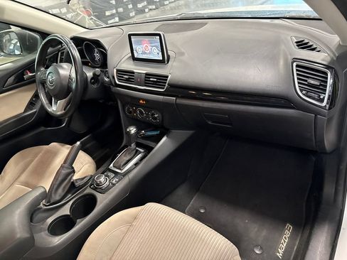 Used 2015 MAZDA MAZDA3 i Touring FWD image 15