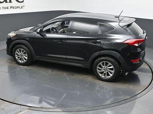 Used 2017 Hyundai Tucson SE image 39