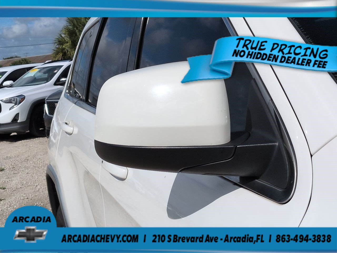 Used 2012 Jeep Grand Cherokee Laredo RWD image 12