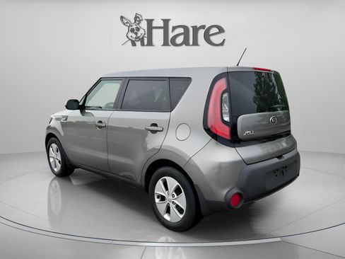 Used 2014 Kia Soul FWD image 3
