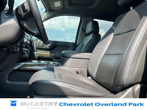 Used 2021 Chevrolet Silverado 1500 RST w/ Convenience Package II AWD/4WD image 10