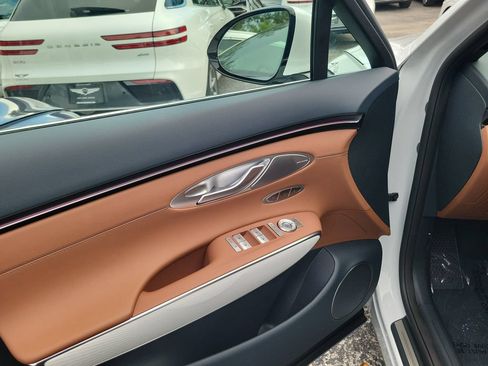 New 2026 Genesis GV70 2.5T Advanced AWD/4WD image 7