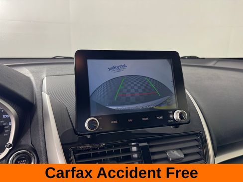 Used 2024 Mitsubishi Eclipse Cross SE image 3