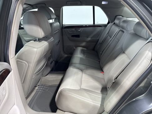 Used 2008 Cadillac DTS FWD image 28