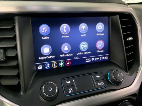 Used 2023 GMC Acadia SLE w/ Driver Convenience Package image 6