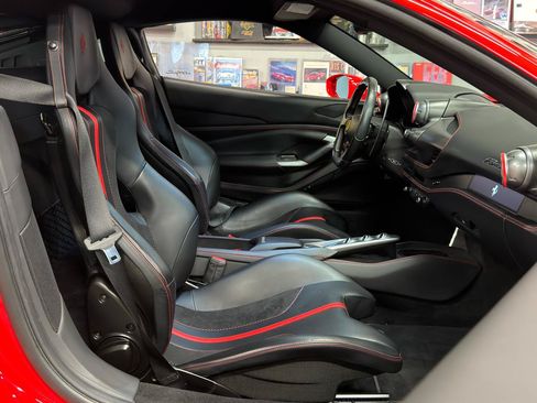 Used 2020 Ferrari F8 Tributo RWD image 20