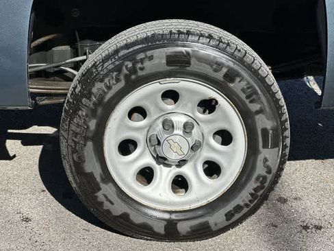 Used 2010 Chevrolet Silverado 1500 W/T image 5