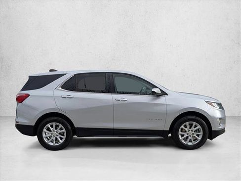 Used 2019 Chevrolet Equinox LT image 4