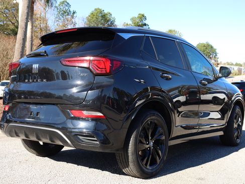 Used 2024 Buick Encore GX Sport Touring image 6