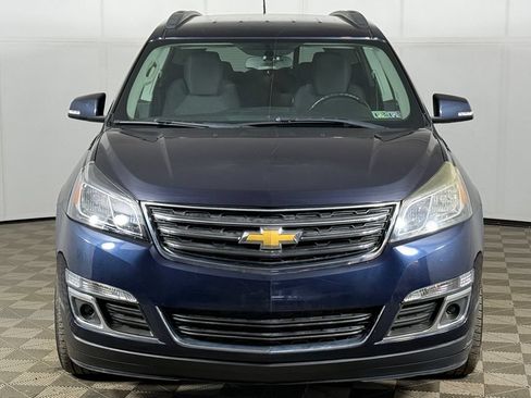 Used 2016 Chevrolet Traverse LT w/ Style and Technology Package FWD image 9