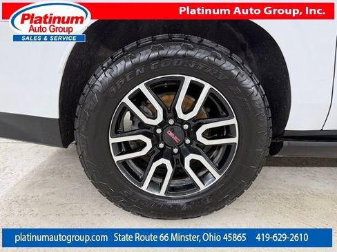 Used 2022 GMC Yukon XL AT4 image 54