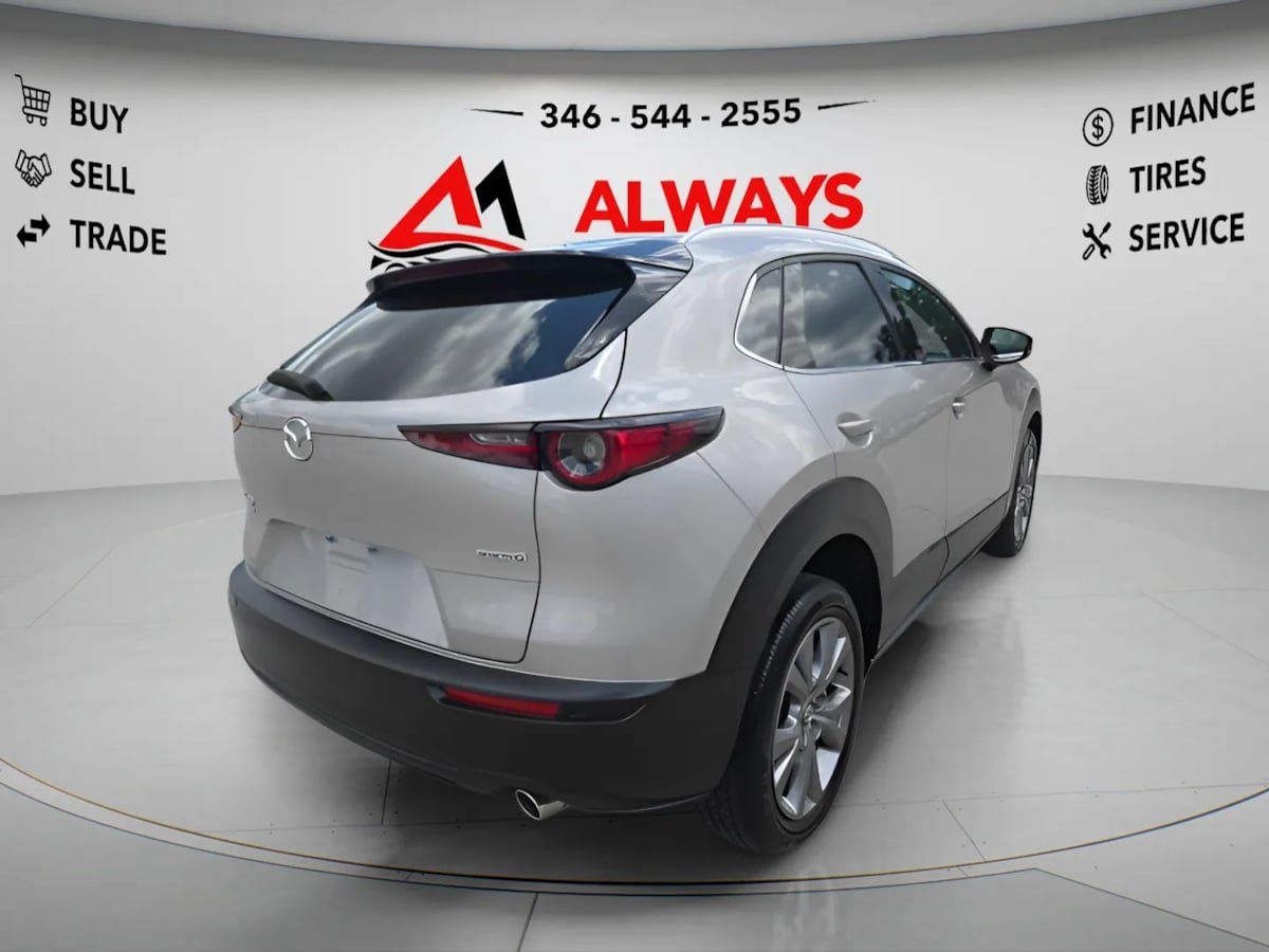 Used 2023 MAZDA CX-30 AWD 2.5 S w/ Premium Package image 12