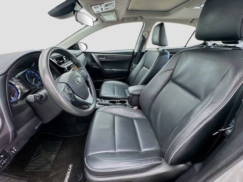 Used 2017 Toyota Corolla XLE w/ Carpet Mat Package (TMS) FWD image 13