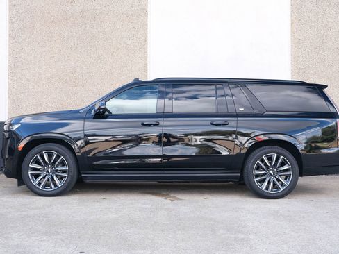 Used 2021 Cadillac Escalade ESV Sport w/ Driver Assist Tech Package image 6