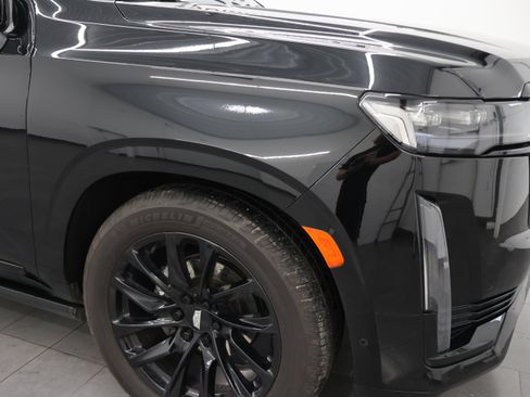 Used 2021 Cadillac Escalade Sport Platinum AWD/4WD image 31