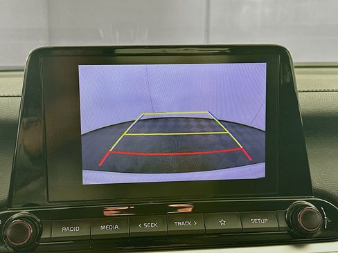 Used 2022 Kia Forte LXS w/ LXS Technology Package image 21