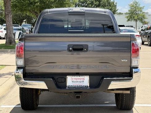 Used 2023 Toyota Tacoma TRD Off-Road RWD image 5
