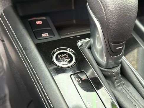 Certified 2024 Nissan Kicks SR image 19