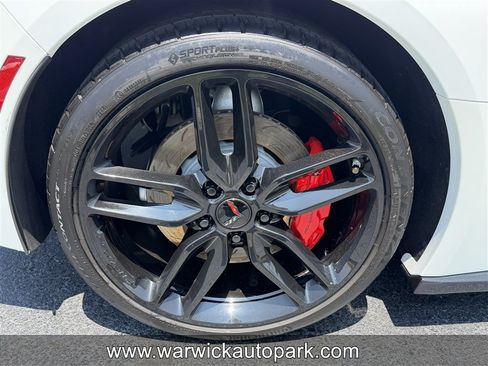 Used 2015 Chevrolet Corvette Stingray Coupe w/ 2LT Preferred Equipment Group RWD image 22