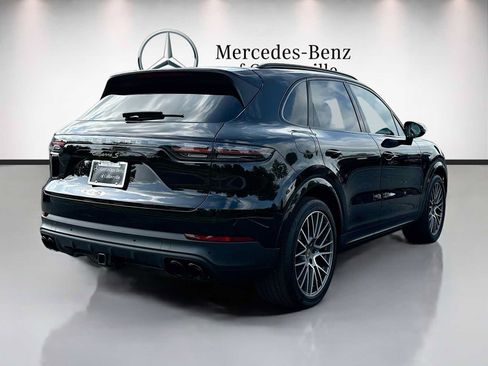 Used 2023 Porsche Cayenne S Platinum w/ Premium Package Plus AWD/4WD image 5