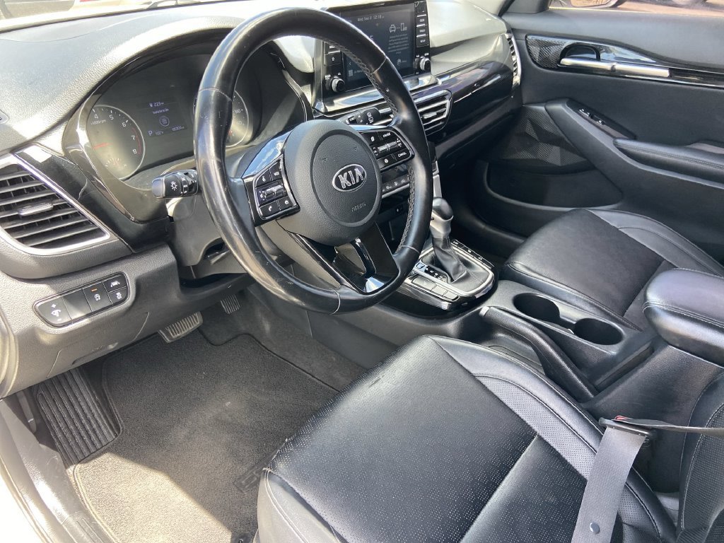 Used 2021 Kia Seltos EX AWD/4WD image 6