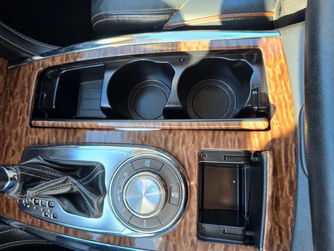 Used 2019 Nissan Armada SL w/ Premium Package image 21