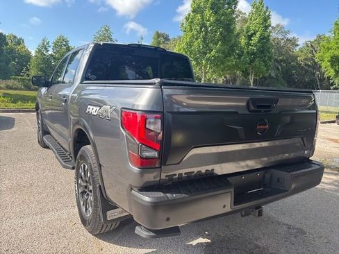 Used 2021 Nissan Titan PRO-4X w/ Pro-4x Convenience Package AWD/4WD image 7