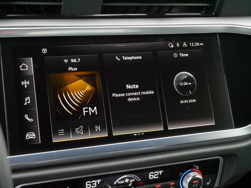 Used 2025 Audi Q3 2.0T Premium image 22