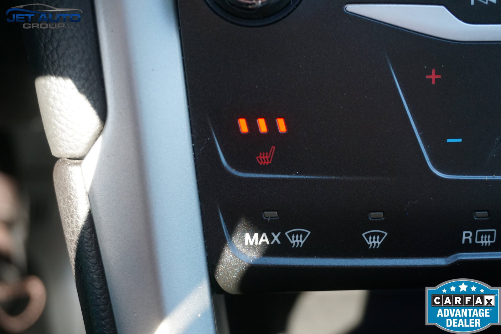 Used 2014 Ford Fusion SE w/ Equipment Group 502A FWD image 34