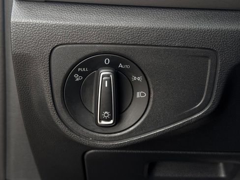 Used 2021 Volkswagen Atlas SE w/ Panoramic Sunroof Package image 26