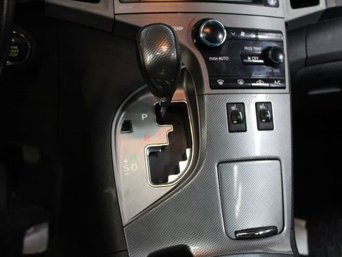Used 2013 Toyota Venza LE AWD/4WD image 19