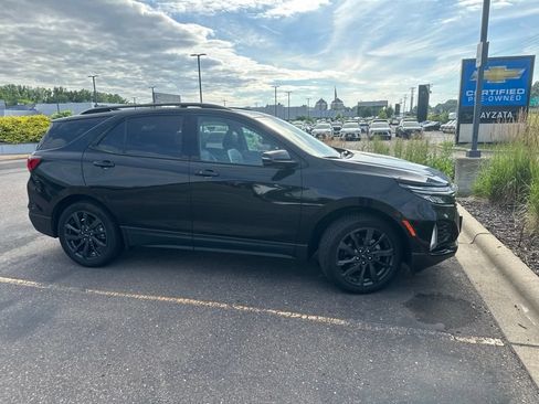 Used 2022 Chevrolet Equinox RS w/ RS Leather Package AWD/4WD image 5