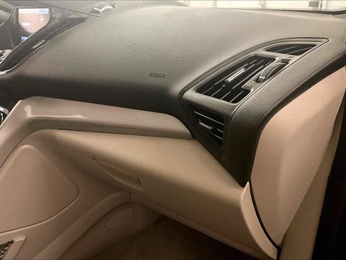 Used 2015 Ford C-MAX Energi SEL w/ Equipment Group 302A image 16