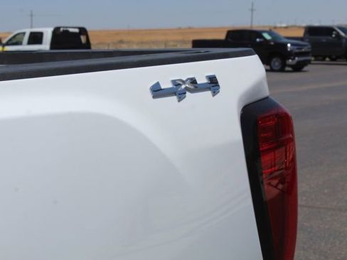 Used 2023 GMC Sierra 2500 Pro w/ Convenience Package AWD/4WD image 13