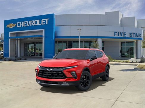 New 2025 Chevrolet Blazer LT w/ Midnight/Sport Edition image 8
