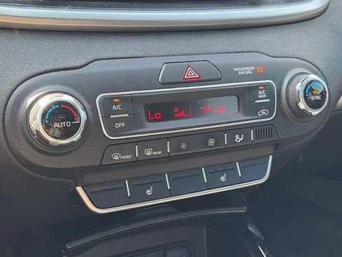 Used 2020 Kia Sorento SX AWD/4WD image 24