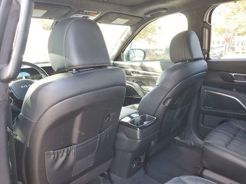 Used 2025 Kia Telluride SX Prestige X-Line image 9